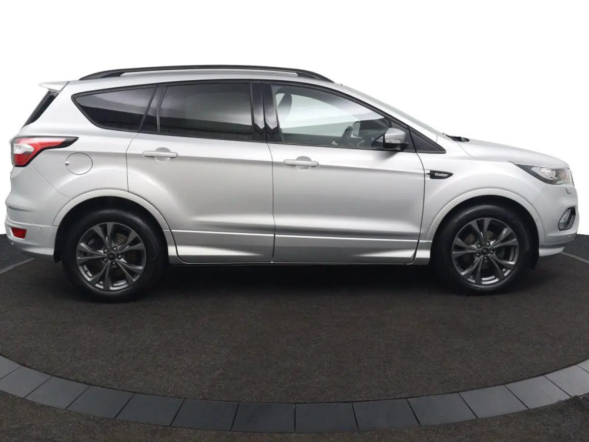 1.5 EcoBoost ST Line , trekhaak wegklapbaar  , pano dak