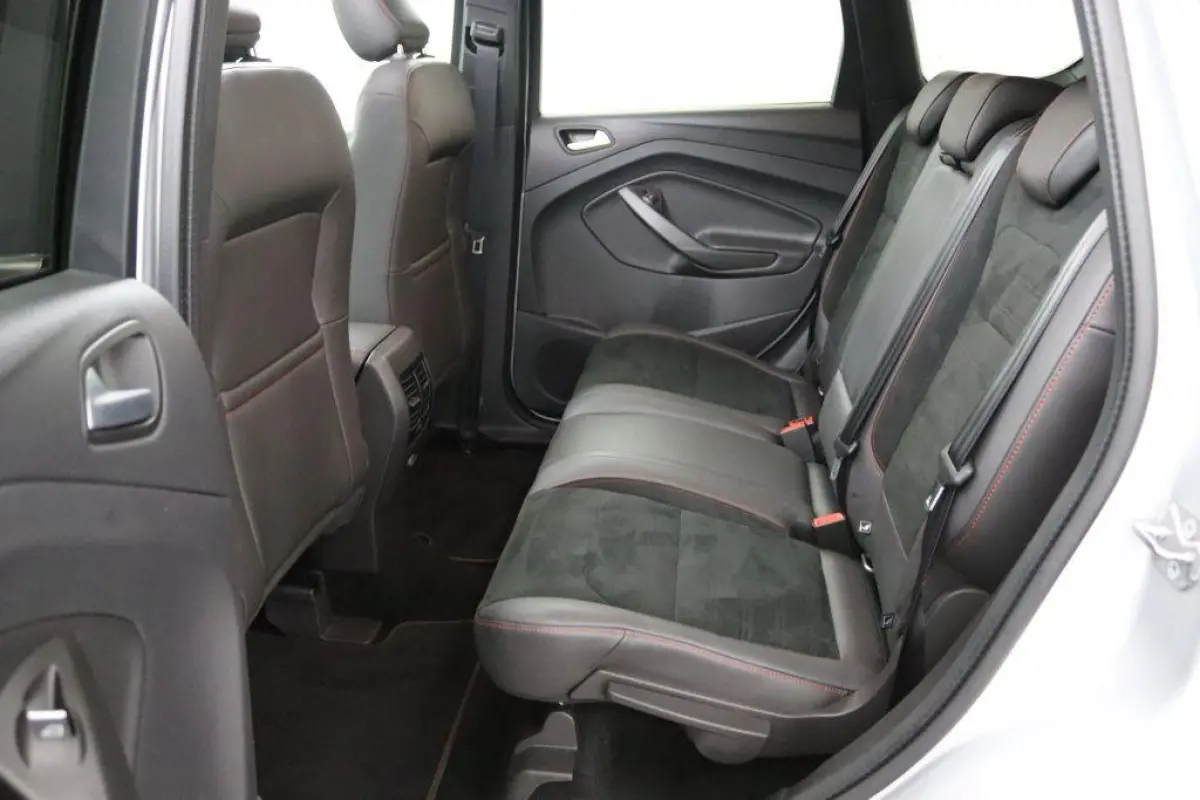 1.5 EcoBoost ST Line , trekhaak wegklapbaar  , pano dak