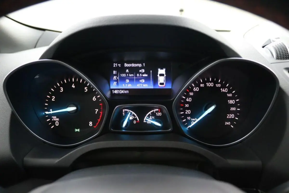 1.5 EcoBoost ST Line , trekhaak wegklapbaar  , pano dak