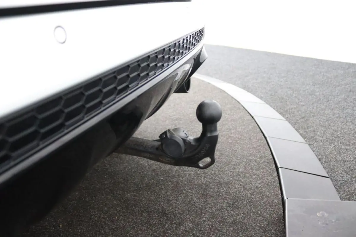 1.5 EcoBoost ST Line , trekhaak wegklapbaar  , pano dak