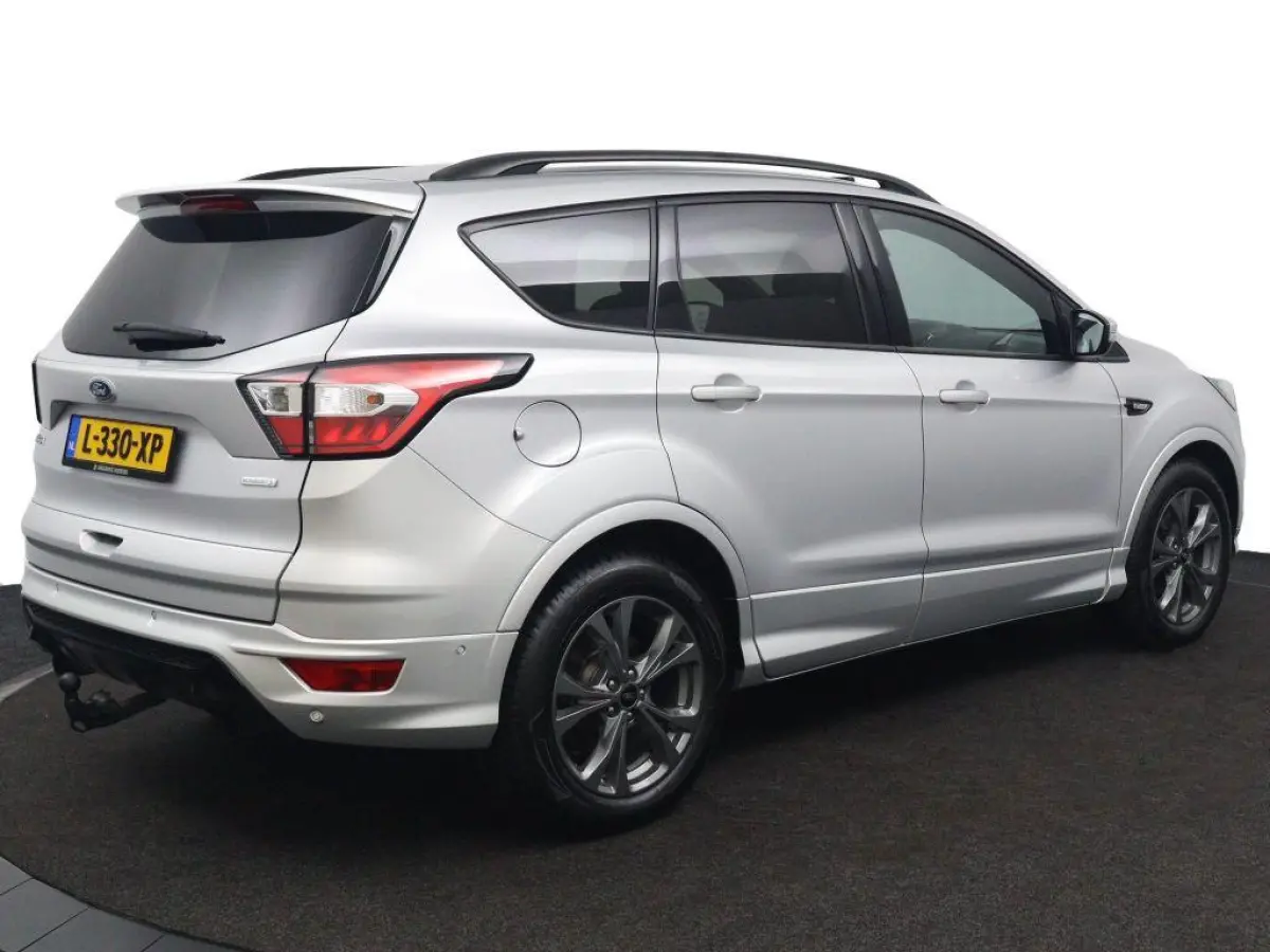 1.5 EcoBoost ST Line , trekhaak wegklapbaar  , pano dak