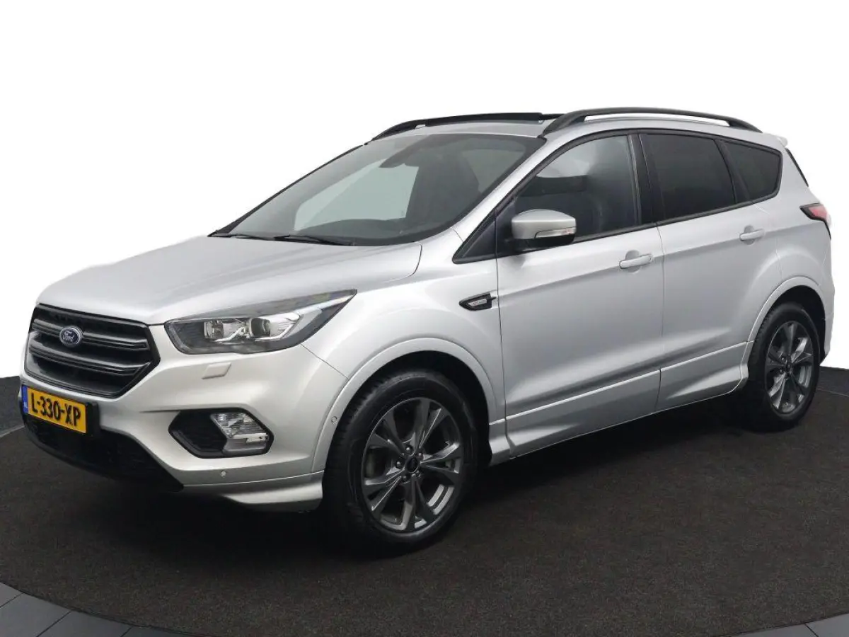 1.5 EcoBoost ST Line , trekhaak wegklapbaar  , pano dak