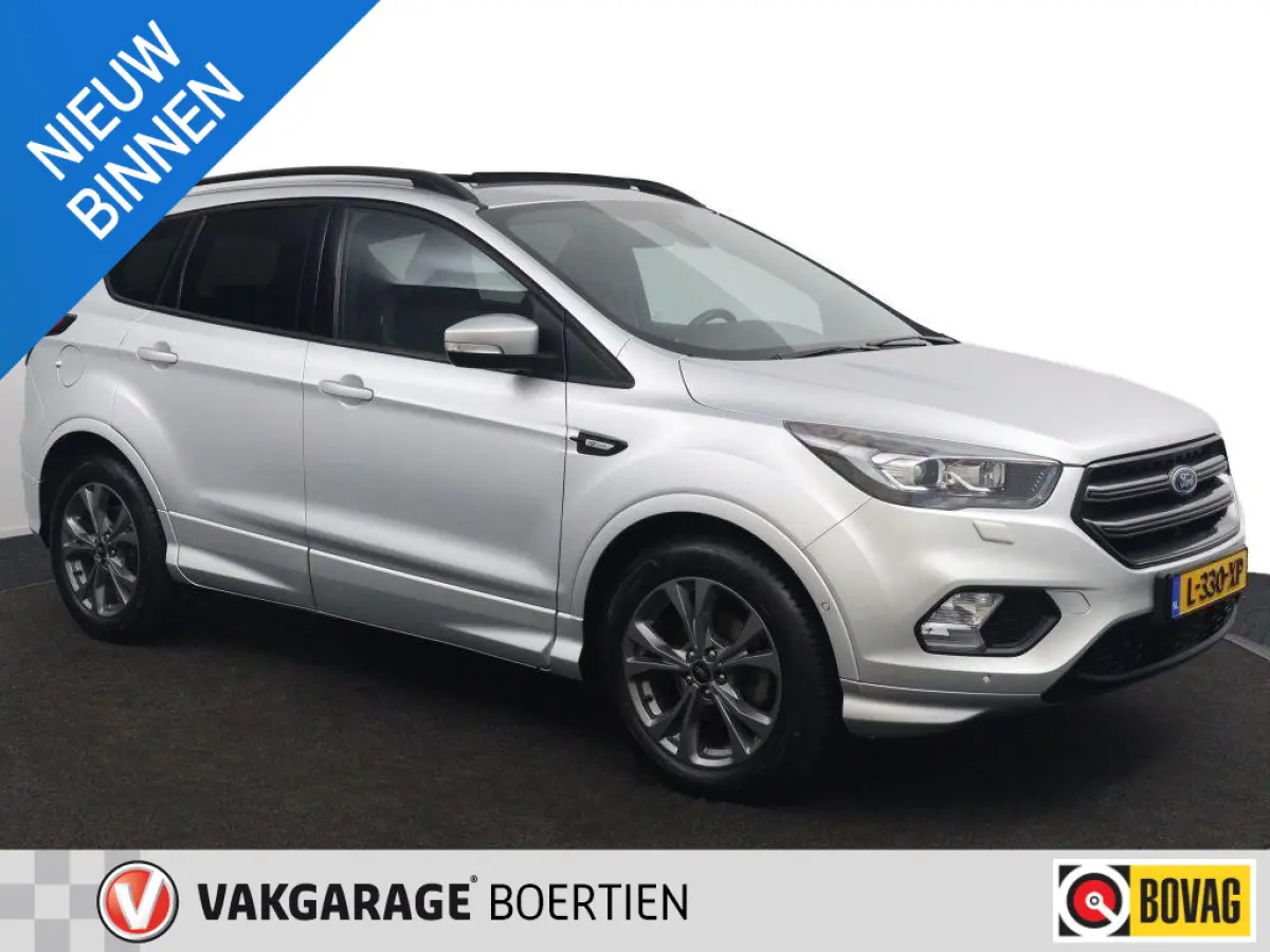 1.5 EcoBoost ST Line , trekhaak wegklapbaar  , pano dak