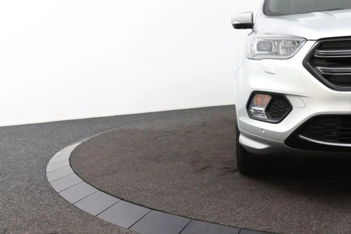 1.5 EcoBoost ST Line , trekhaak wegklapbaar  , pano dak