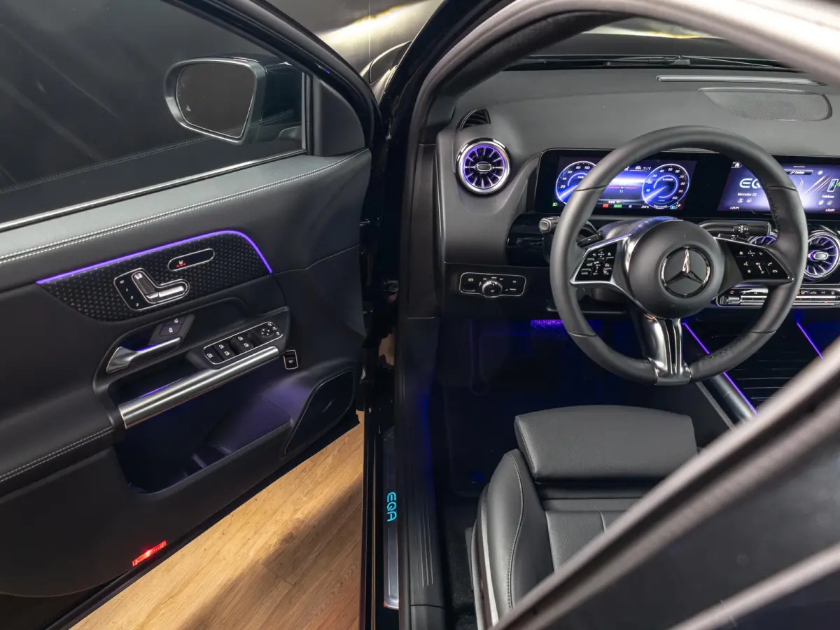 250+ Business Solution Luxury 71 kWh Panorama dak