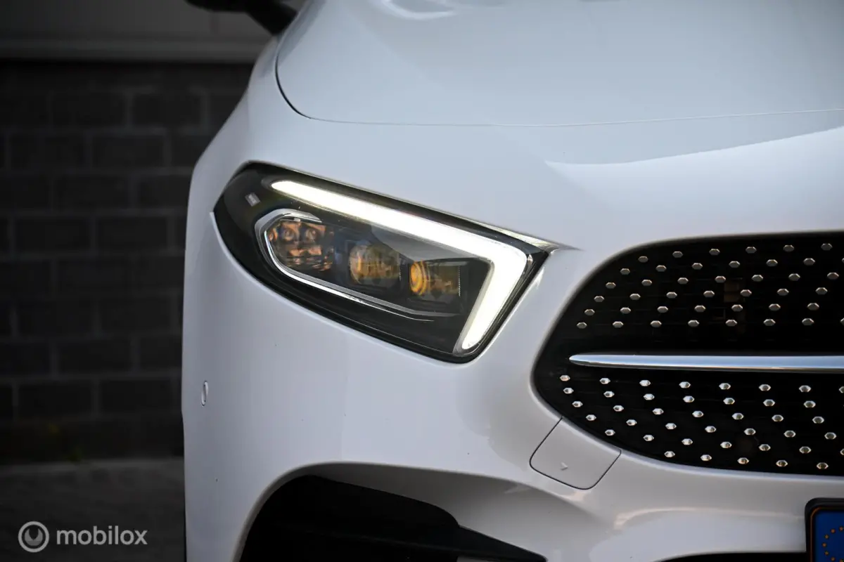 180 AMG-Line| PANO| NIGHT| M-BUX| 1e Eignr
