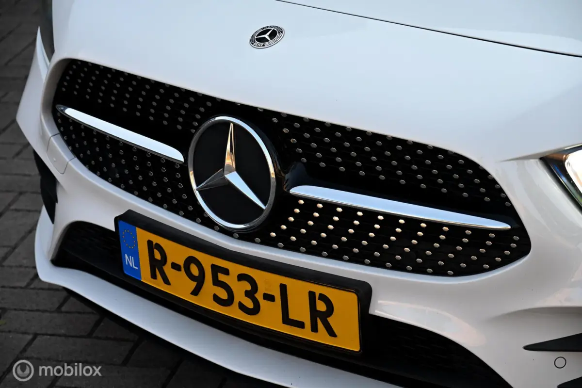 180 AMG-Line| PANO| NIGHT| M-BUX| 1e Eignr