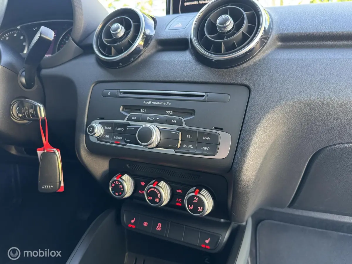 1.0 TFSI |Sport | Led | Scherm | Clima