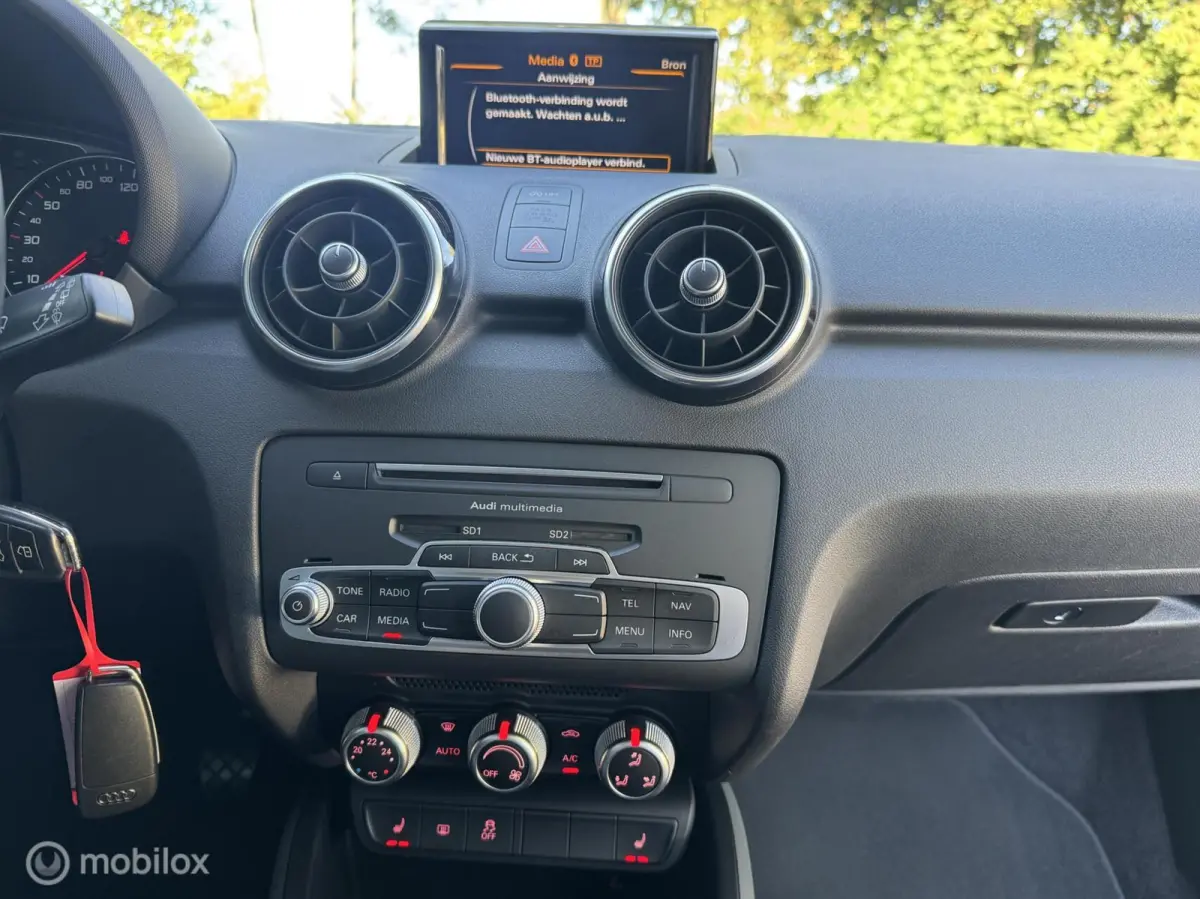 1.0 TFSI |Sport | Led | Scherm | Clima