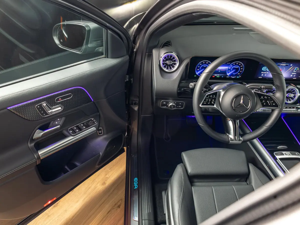 250+ Business Solution Luxury 71 kWh Panorama dak