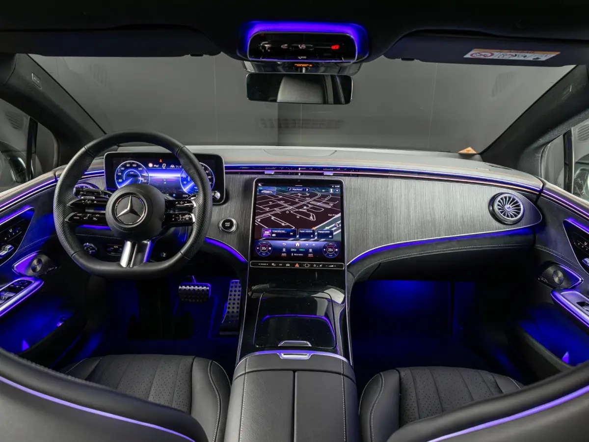 Limousine 300 AMG Line 89 kWh | Panorama dak