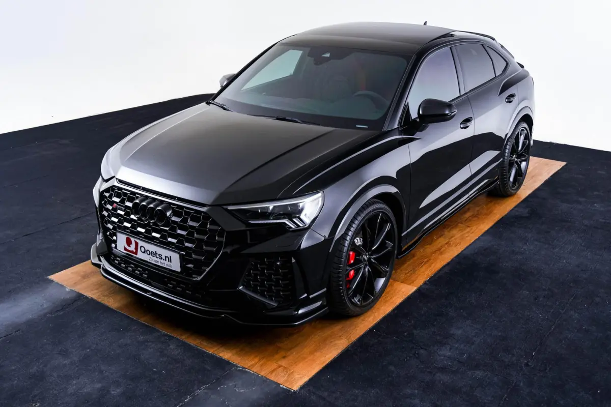 RS 2.5 TFSI Panoramadak - Sportuitlaat - RS sportstoelen - Maxton - Comfortsleutel - Sonos Audio - Remzadels rood - Matrix LED - Parkeerhulp plus - Camera