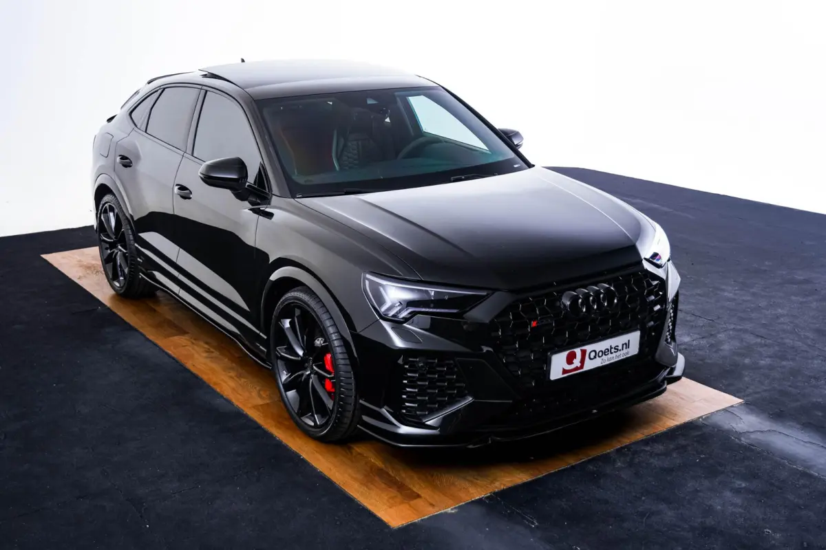 RS 2.5 TFSI Panoramadak - Sportuitlaat - RS sportstoelen - Maxton - Comfortsleutel - Sonos Audio - Remzadels rood - Matrix LED - Parkeerhulp plus - Camera