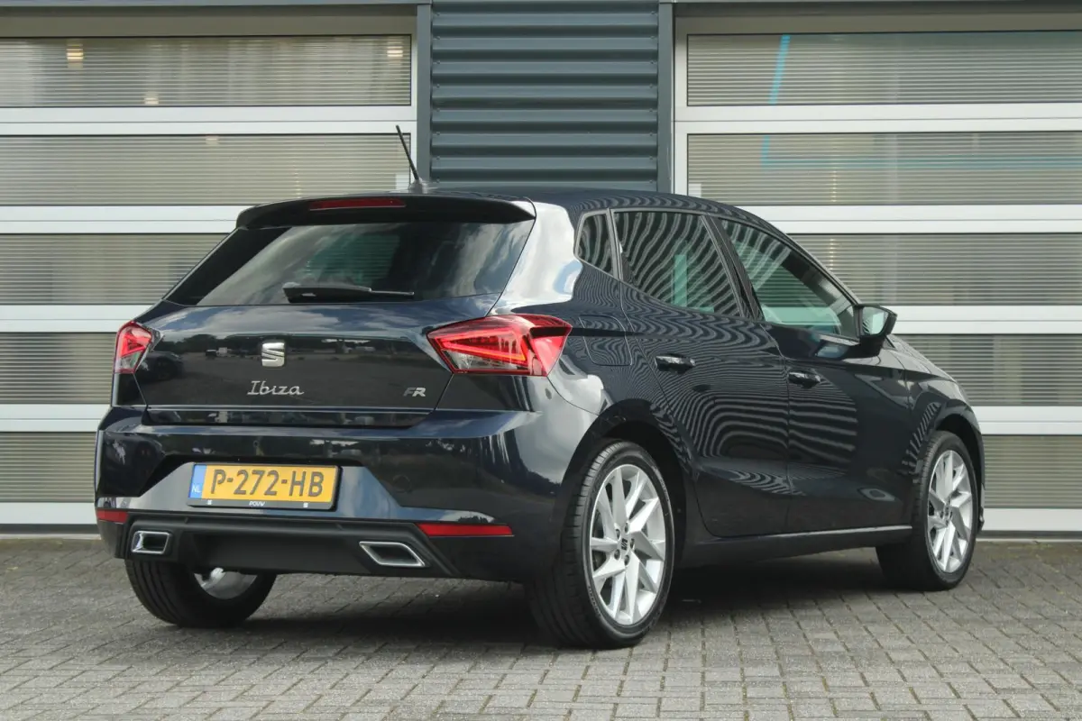 1.0 EcoTSI 95pk FR | Parkeersensoren Voor/ Achter | Apple CarPlay/ Android Auto | Cruise Control | DAB