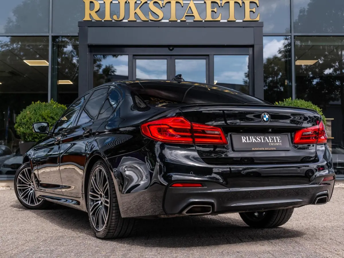 530e M-sport High Executive|CAMERA|LASER|LEDER