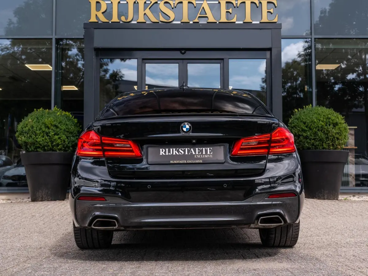 530e M-sport High Executive|CAMERA|LASER|LEDER