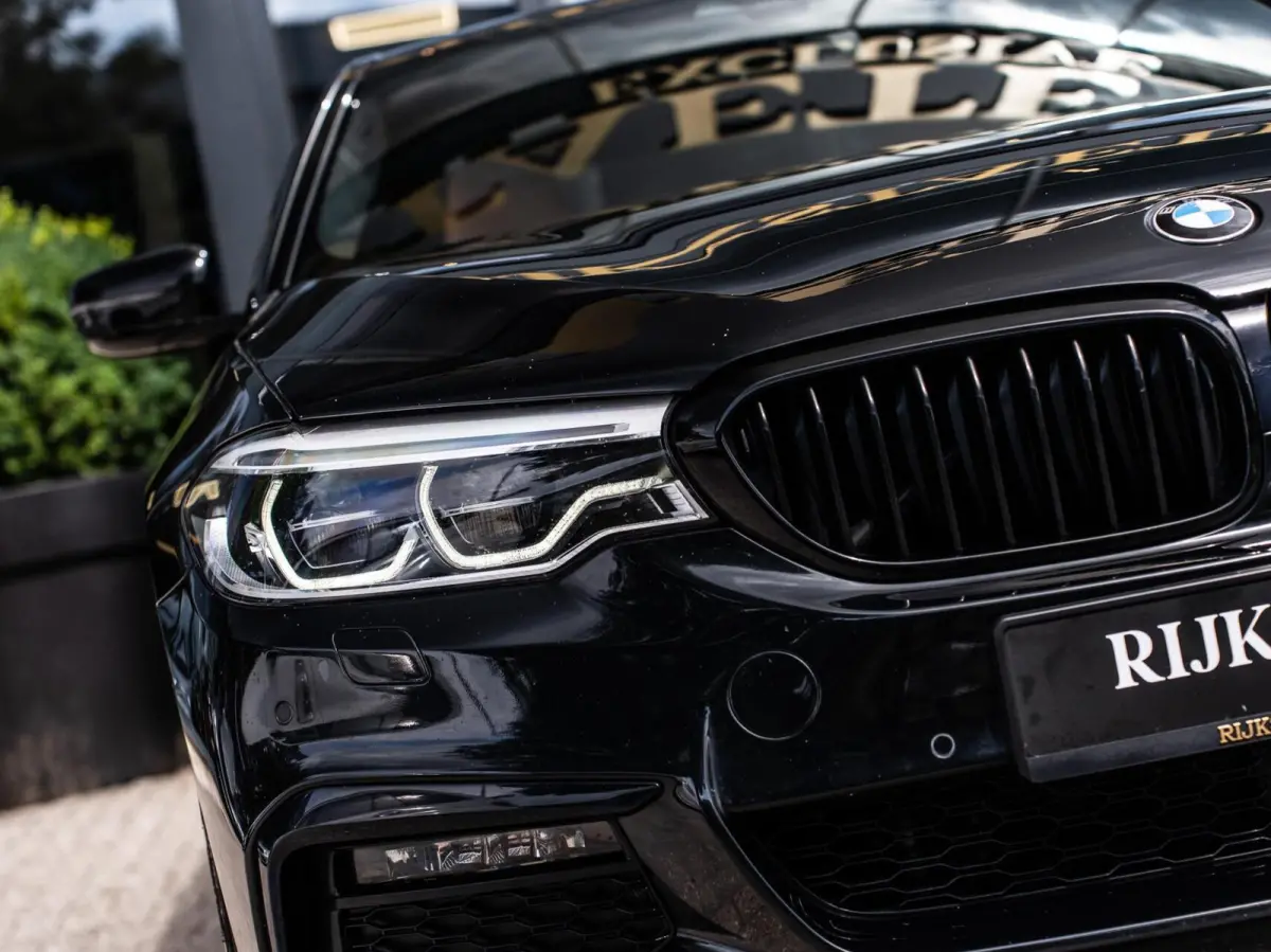 530e M-sport High Executive|CAMERA|LASER|LEDER