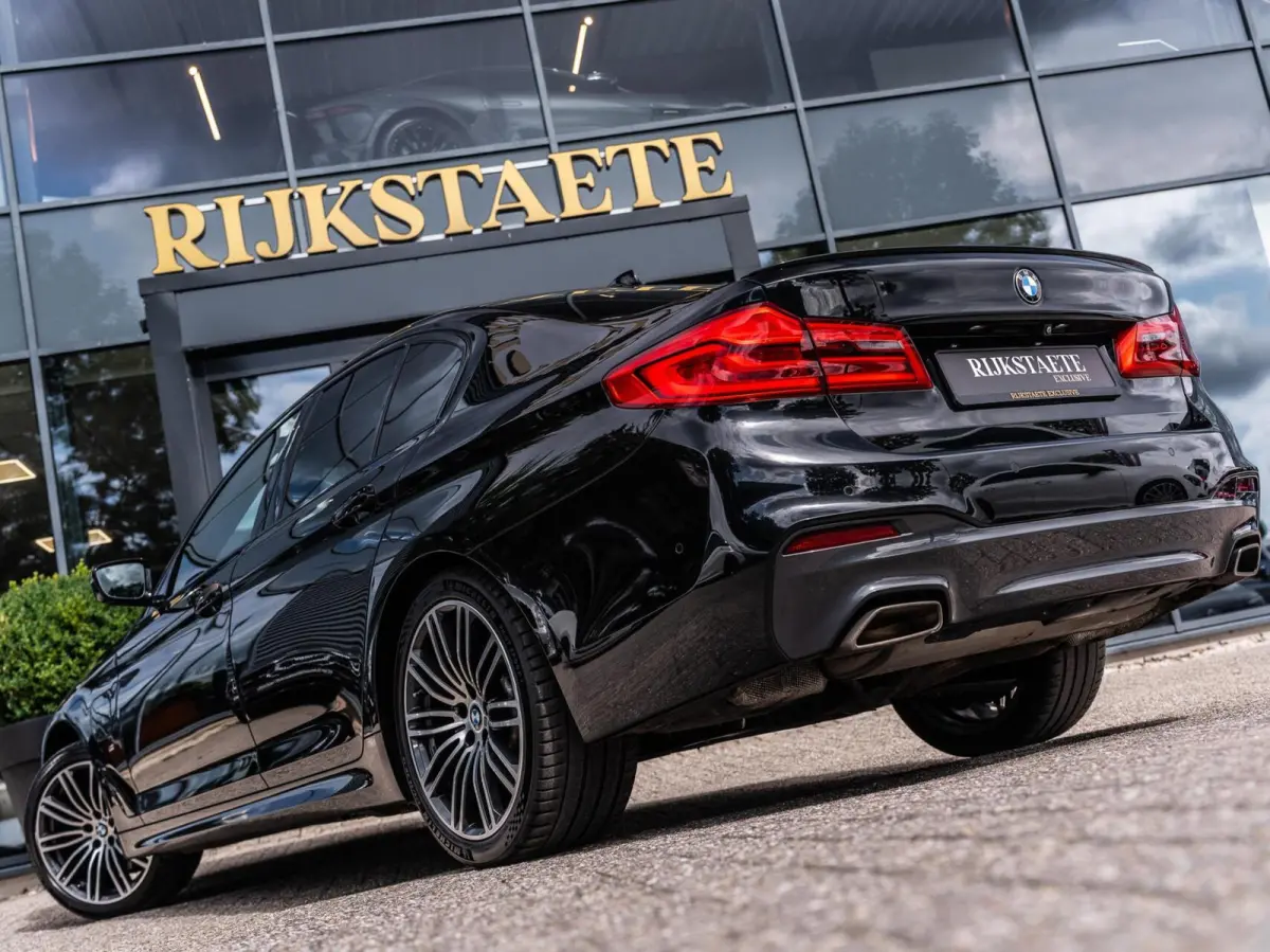 530e M-sport High Executive|CAMERA|LASER|LEDER