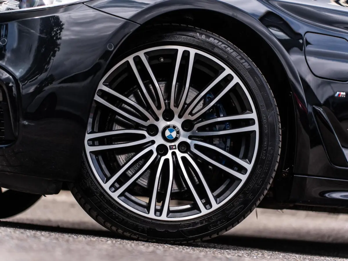 530e M-sport High Executive|CAMERA|LASER|LEDER