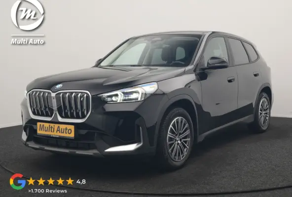 xDrive30 67 kWh 313pk Dealer O.H. | Trekhaak Af Fabriek | Camera | Adaptief M Onderstel | Voorstoelen Verwarmd | Keyless | Sfeerverlichting | Apple Carplay | Adaptive LED | Cruise Control | 