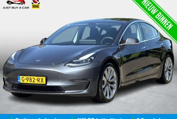 Long Range AWD 75 kWh SOH 86,8% / 19'' Lichtmetalen Velgen ( € 1.700 ) / Autopilot  /3 Fase / Adaptive Cruise / Panoramadak / Memory / 5x Stoelverwarming /