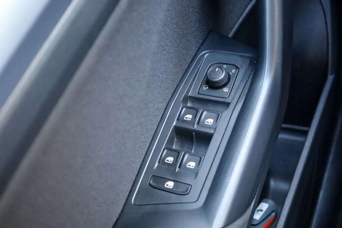 1.0 TSI 110pk Life | Navigatie | Adaptive Cruise | Achteruitrijcamera