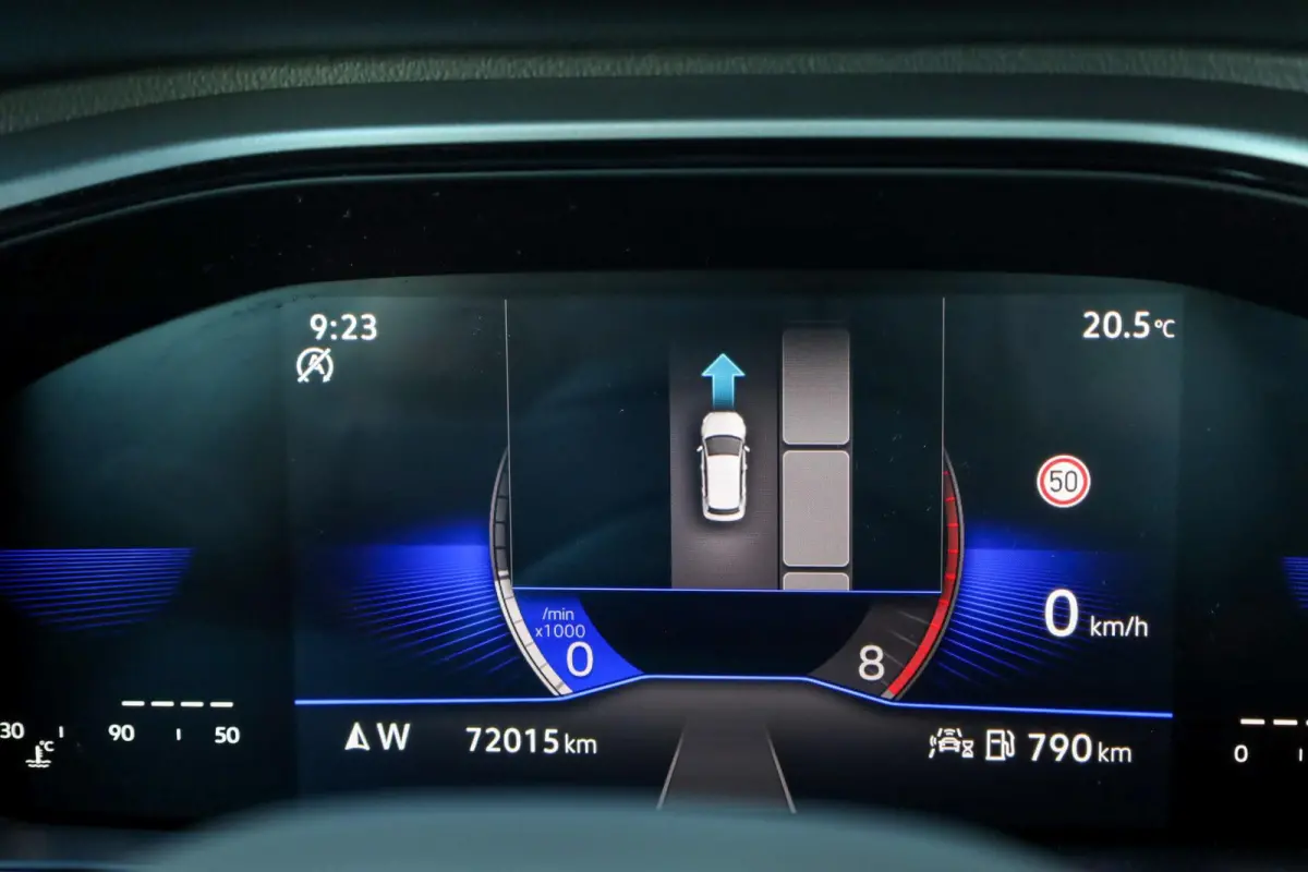 1.0 TSI 110pk Life | Navigatie | Adaptive Cruise | Achteruitrijcamera