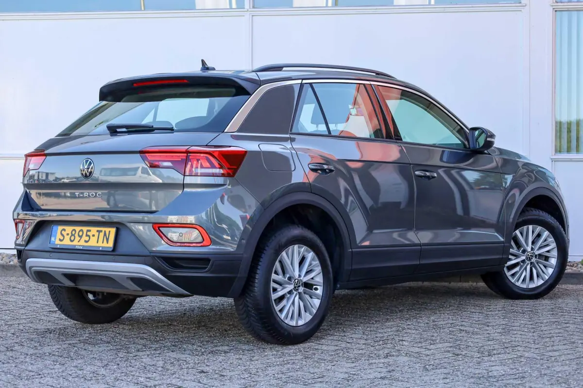 1.0 TSI 110pk Life | Navigatie | Adaptive Cruise | Achteruitrijcamera