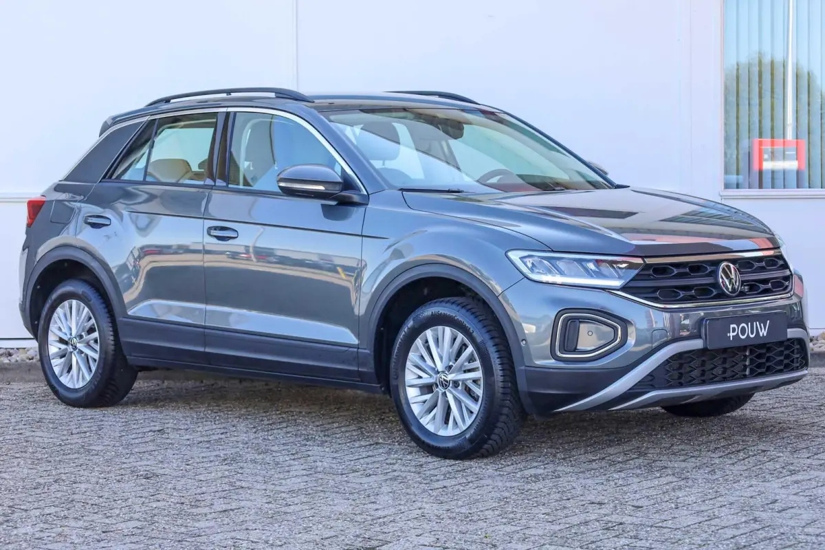 1.0 TSI 110pk Life | Navigatie | Adaptive Cruise | Achteruitrijcamera