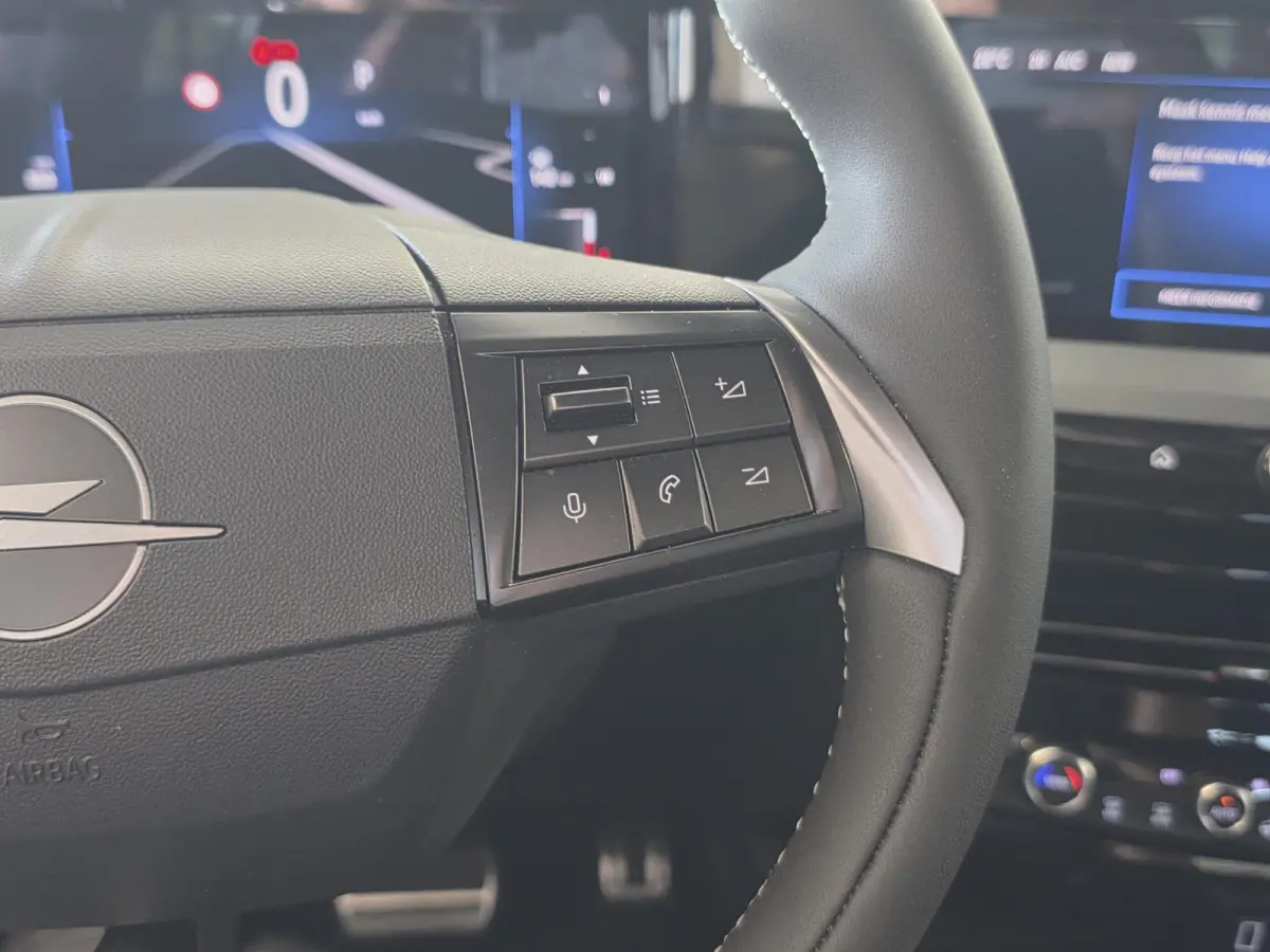 1.2 Turbo GS | Stoel & Stuurverwarming | Adaptieve cruise control | Camera