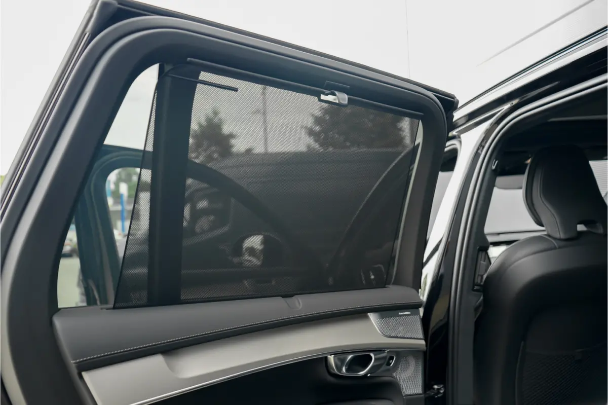 2.0 T8 Plug-in AWD Ultra Black 7p Model 2027 B&W Pano Massage Stoelventilatie Trekhaak