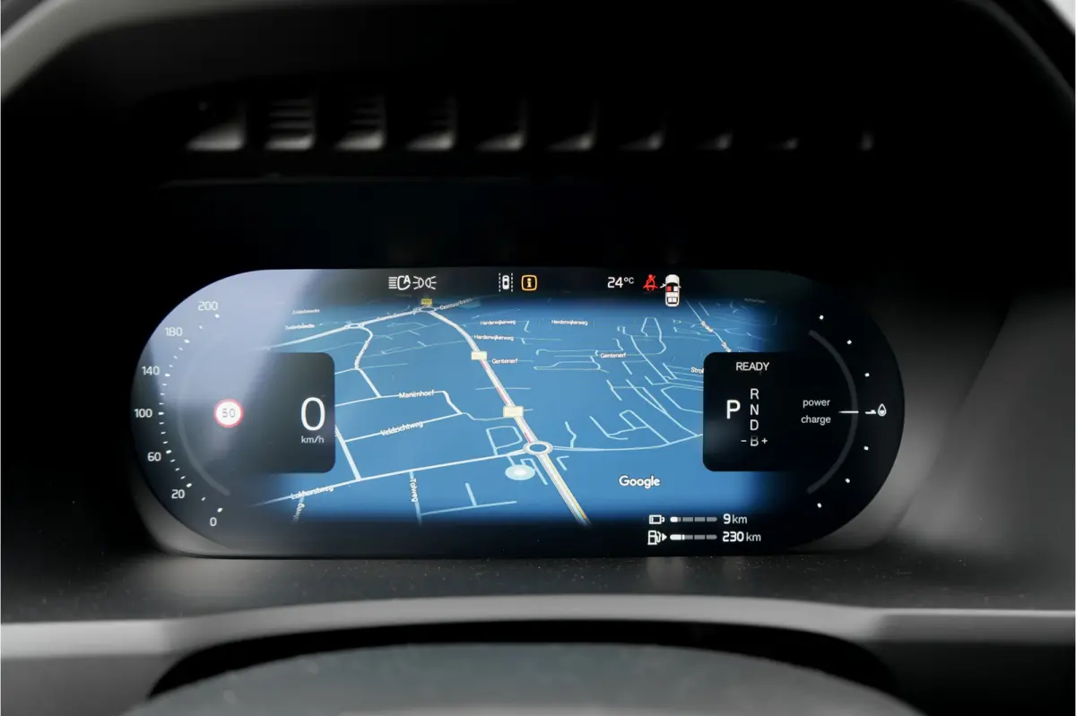 2.0 T8 Plug-in AWD Ultra Black 7p Model 2027 B&W Pano Massage Stoelventilatie Trekhaak