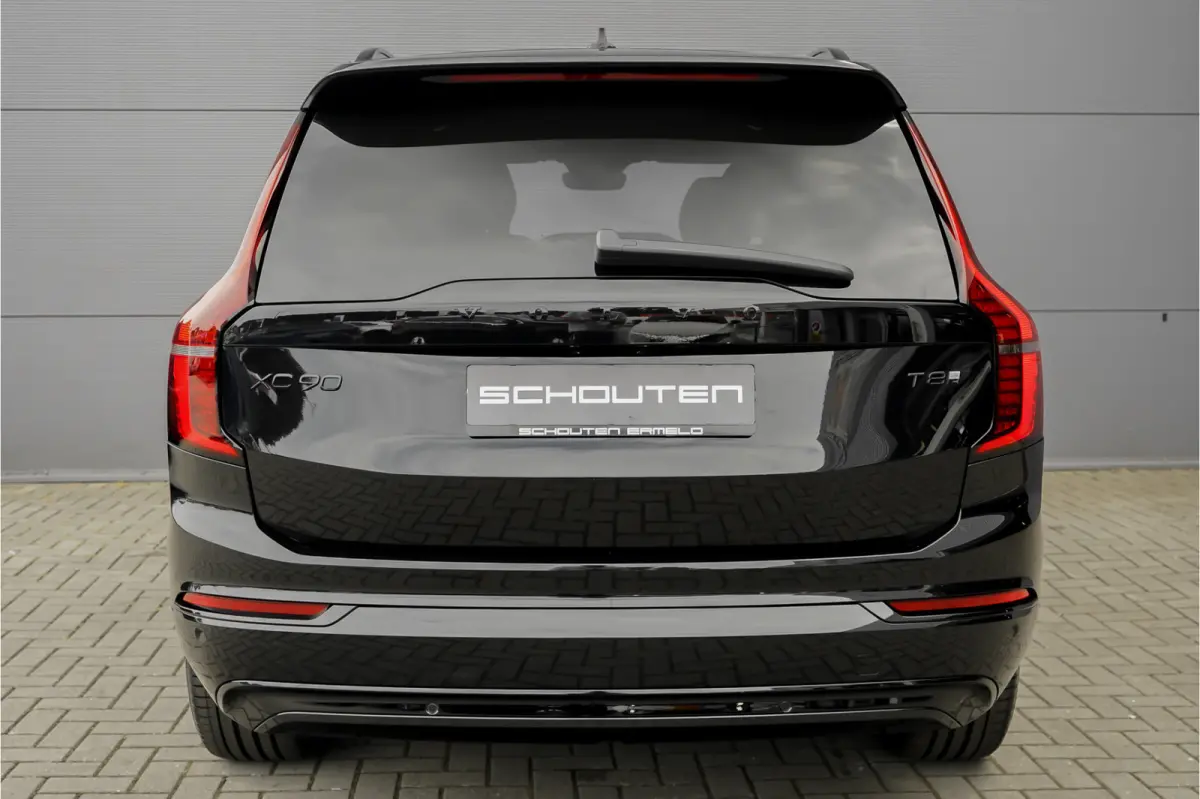 2.0 T8 Plug-in AWD Ultra Black 7p Model 2027 B&W Pano Massage Stoelventilatie Trekhaak