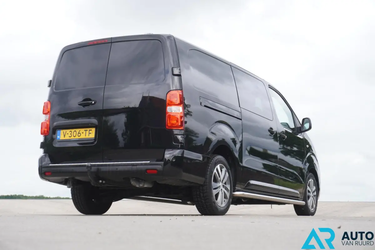 Bestel 231L 2.0 BlueHDI 120 DC Premium