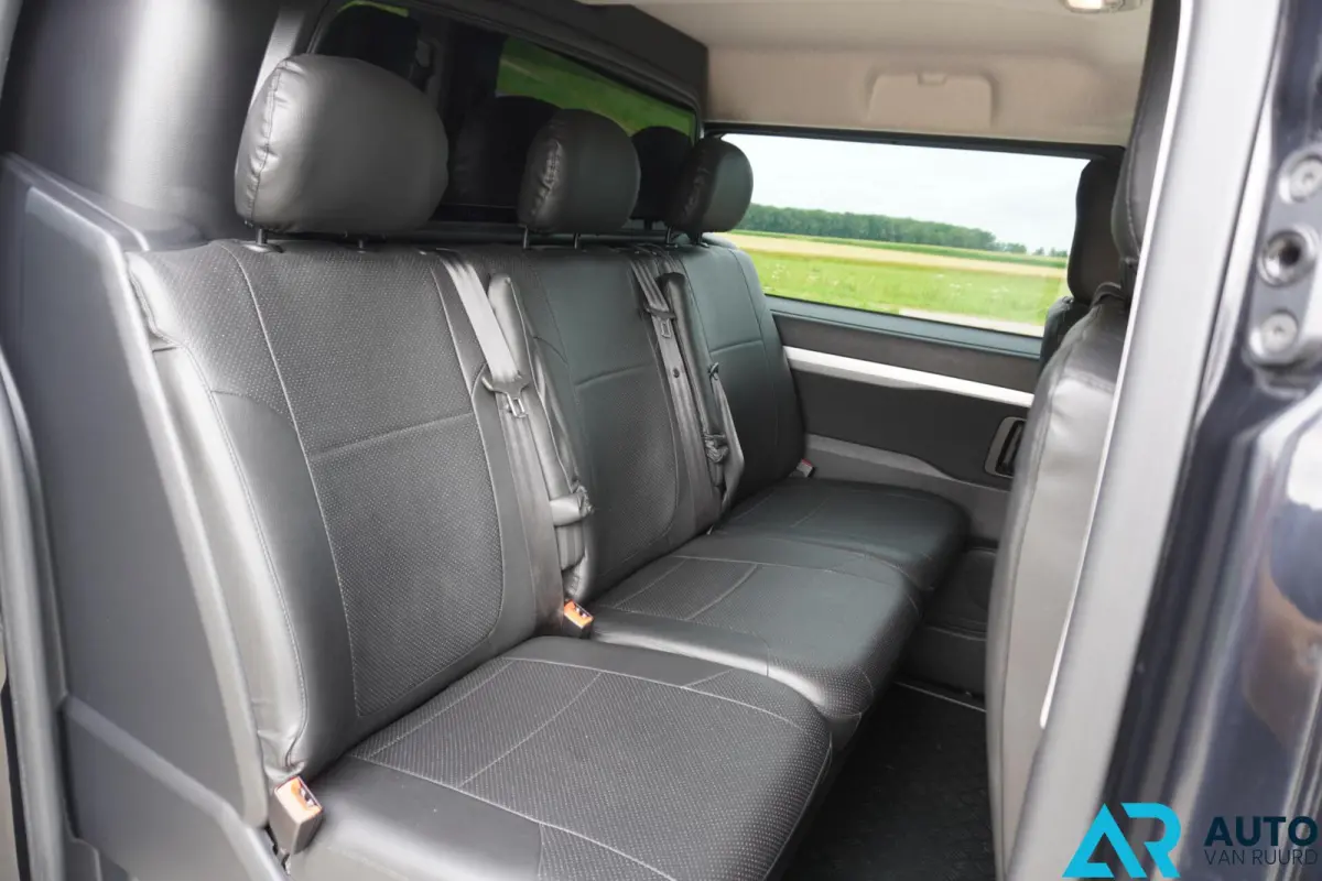Bestel 231L 2.0 BlueHDI 120 DC Premium
