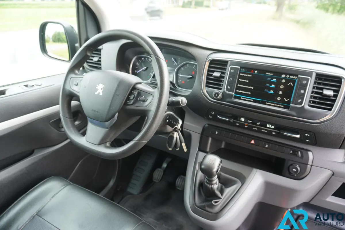 Bestel 231L 2.0 BlueHDI 120 DC Premium