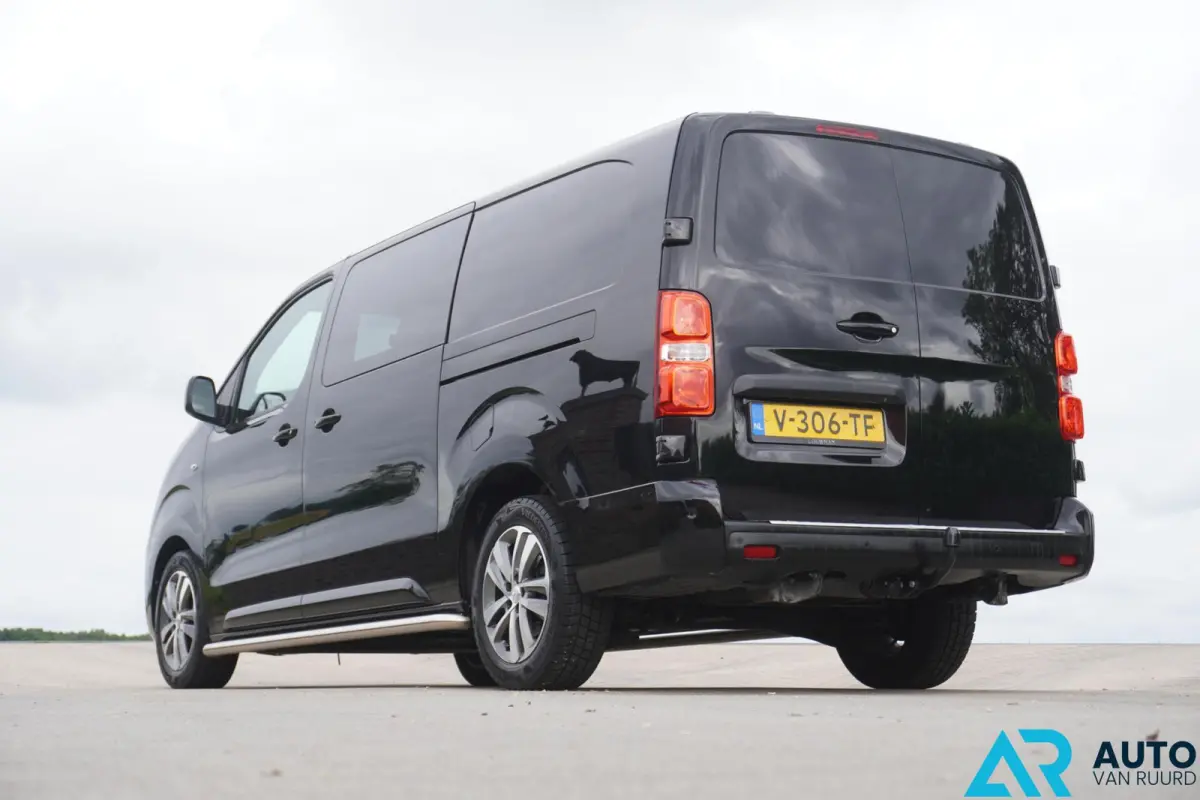Bestel 231L 2.0 BlueHDI 120 DC Premium