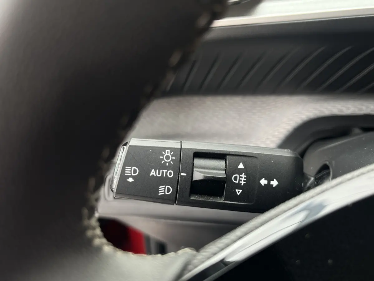 Turbo 100pk Max | Carplay/Android Auto | Navigatie | Climate Control | Cruise Control | Achteruitrijcamera |
