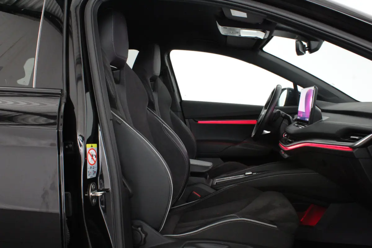 85 Sportline > Warmtepomp/Trekhaak/Black Magic...