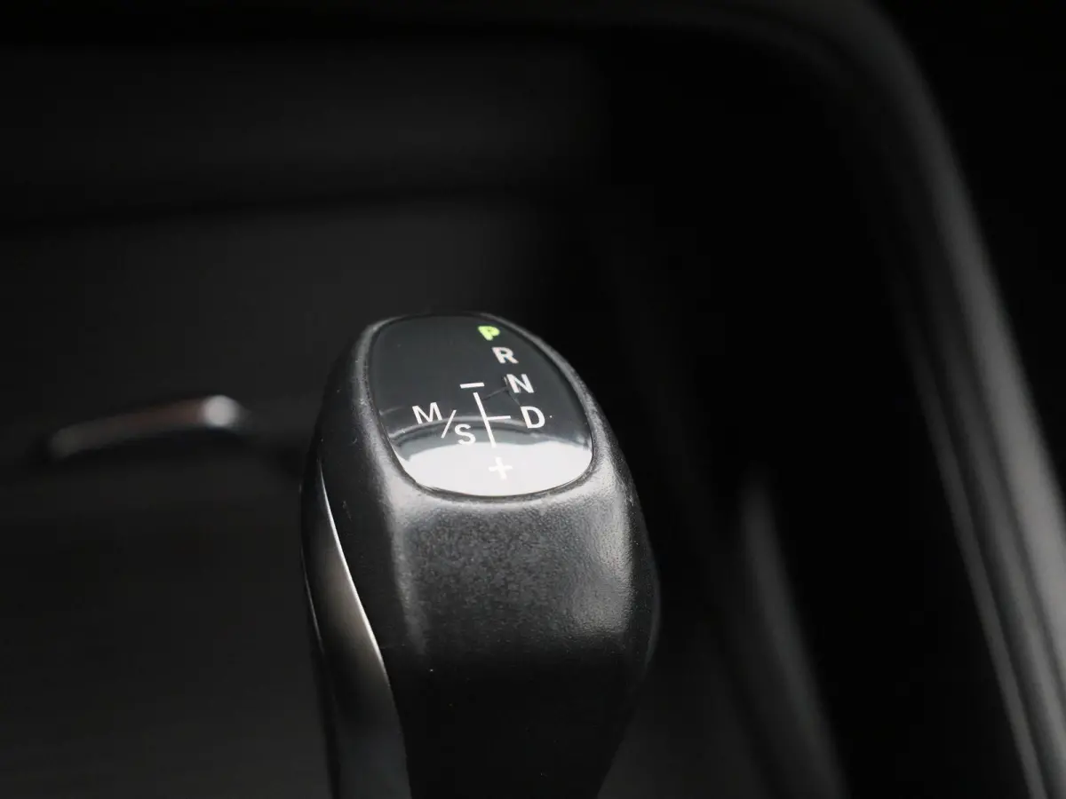 xDrive25e | Automaat | Achteruitrijcamera | Parkeersensoren | Climate Control |