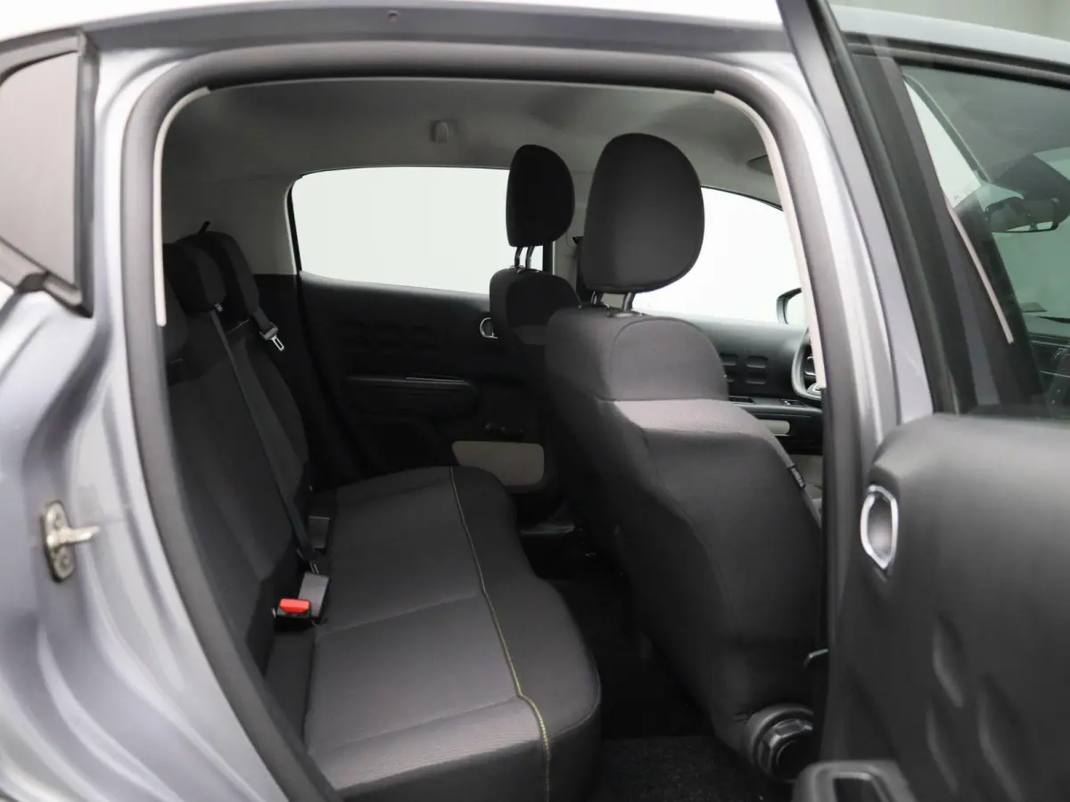 1.2 PureTech Feel | Apple Carplay/Android Auto | Climate Control | Parkeersensoren |
