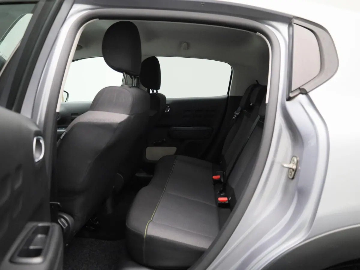 1.2 PureTech Feel | Apple Carplay/Android Auto | Climate Control | Parkeersensoren |