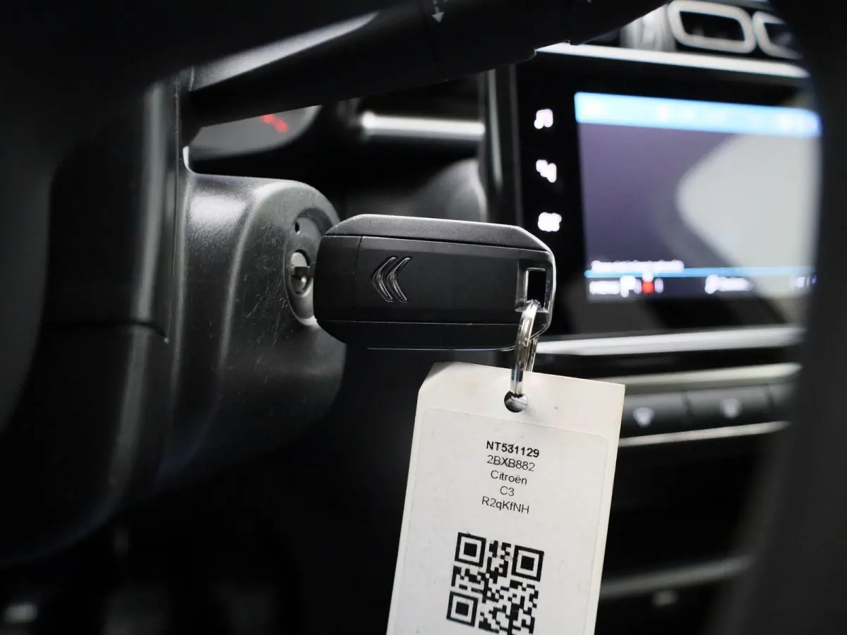 1.2 PureTech Feel | Apple Carplay/Android Auto | Climate Control | Parkeersensoren |