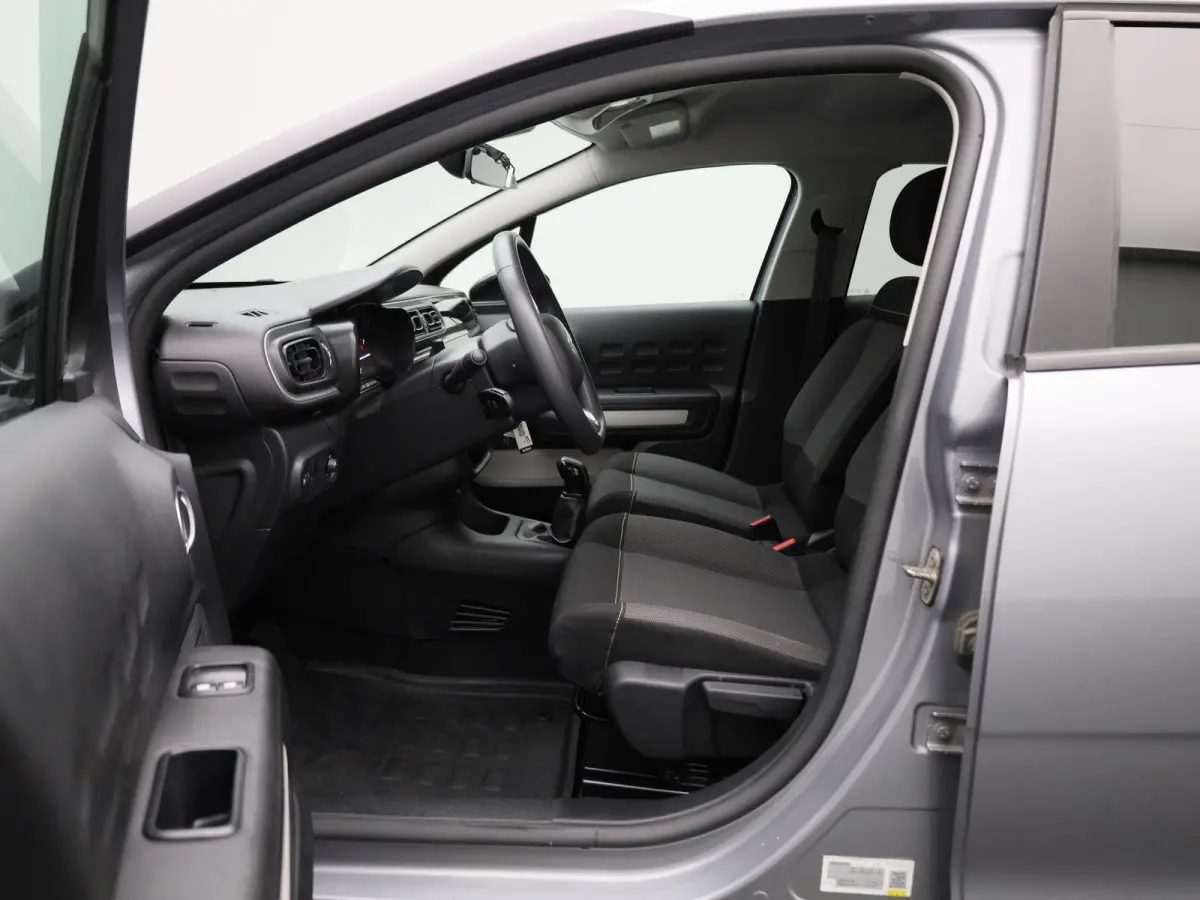 1.2 PureTech Feel | Apple Carplay/Android Auto | Climate Control | Parkeersensoren |