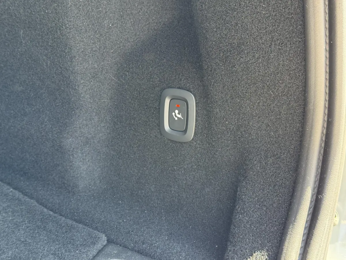 T6 Plug-in hybrid AWD Essential Trekhaak