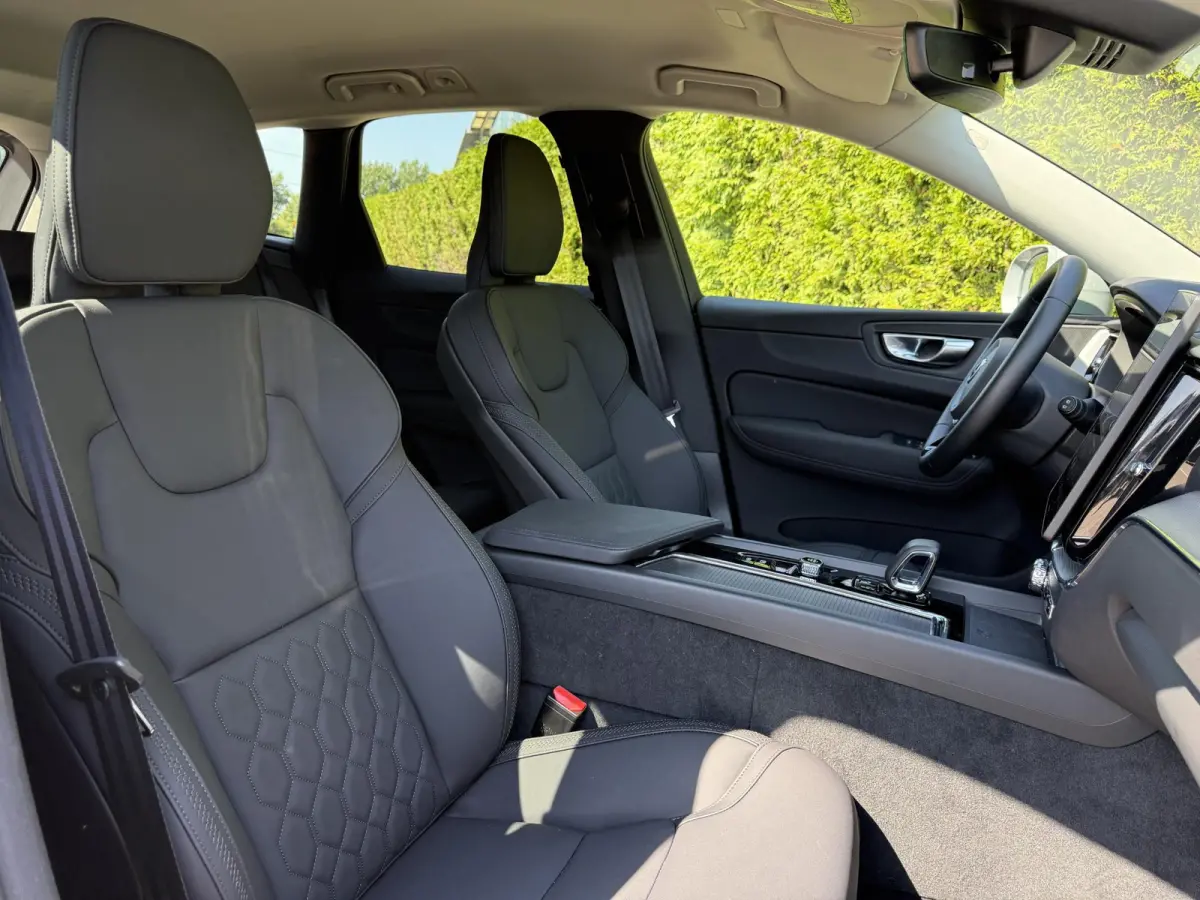 T6 Plug-in hybrid AWD Essential Trekhaak