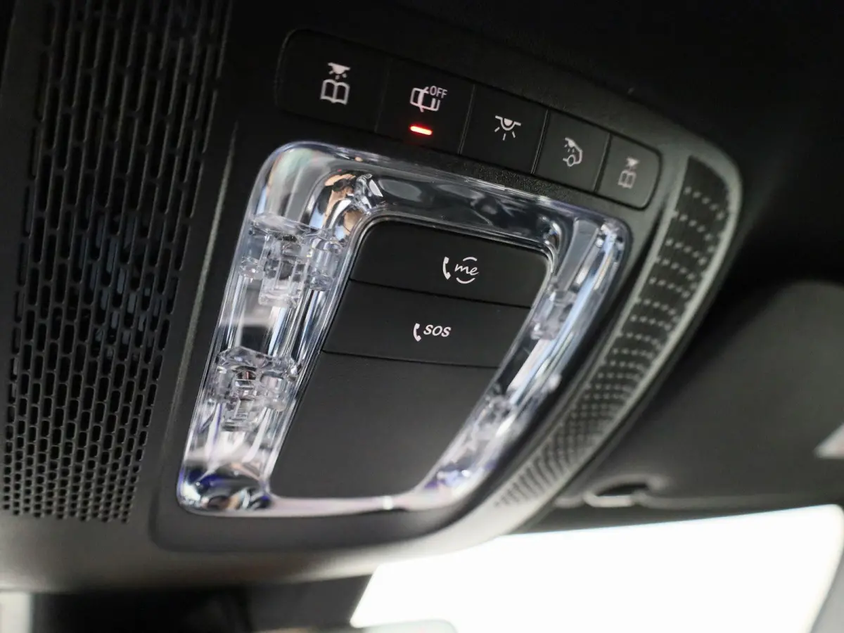 180 AMG Line | Automaat | Achteruitrijcamera | Parkeersensoren | Sfeerverlichting | Stoelverwarming |