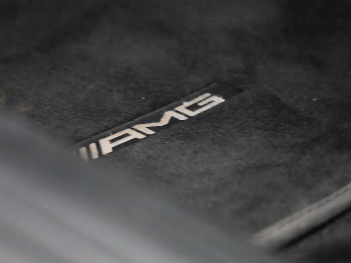 180 AMG Line | Automaat | Achteruitrijcamera | Parkeersensoren | Sfeerverlichting | Stoelverwarming |