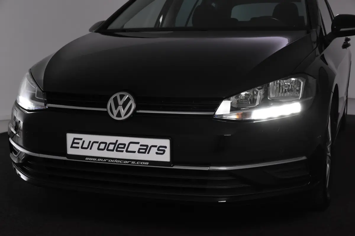 *Navigatie*Stoelverwarming*Park assist*