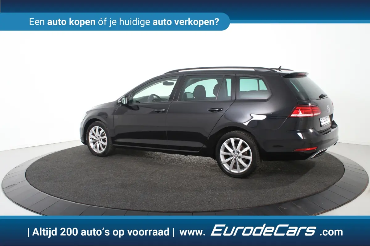 *Navigatie*Stoelverwarming*Park assist*